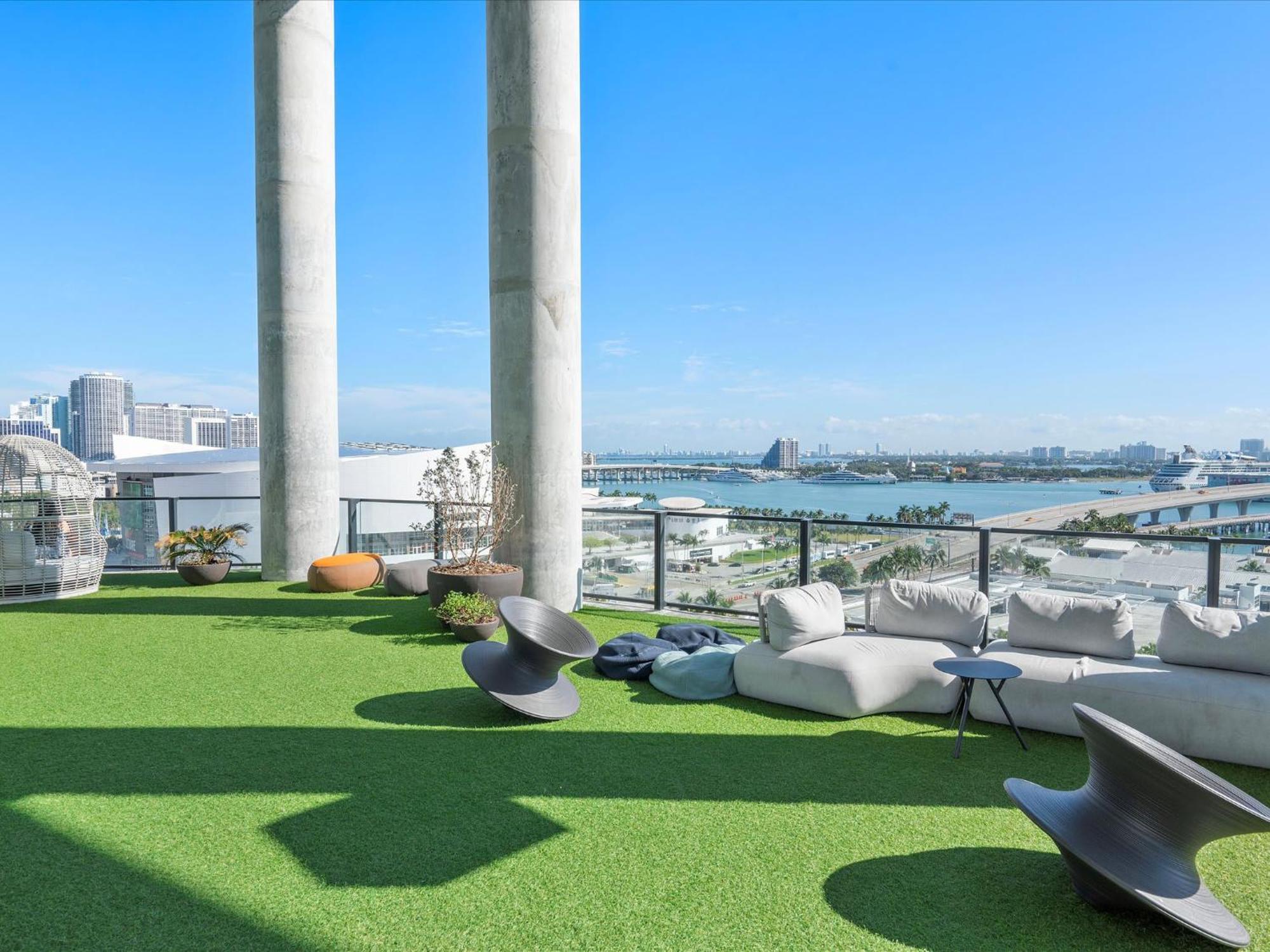 Mvr - Presidential With Miami-s Views Apartment *