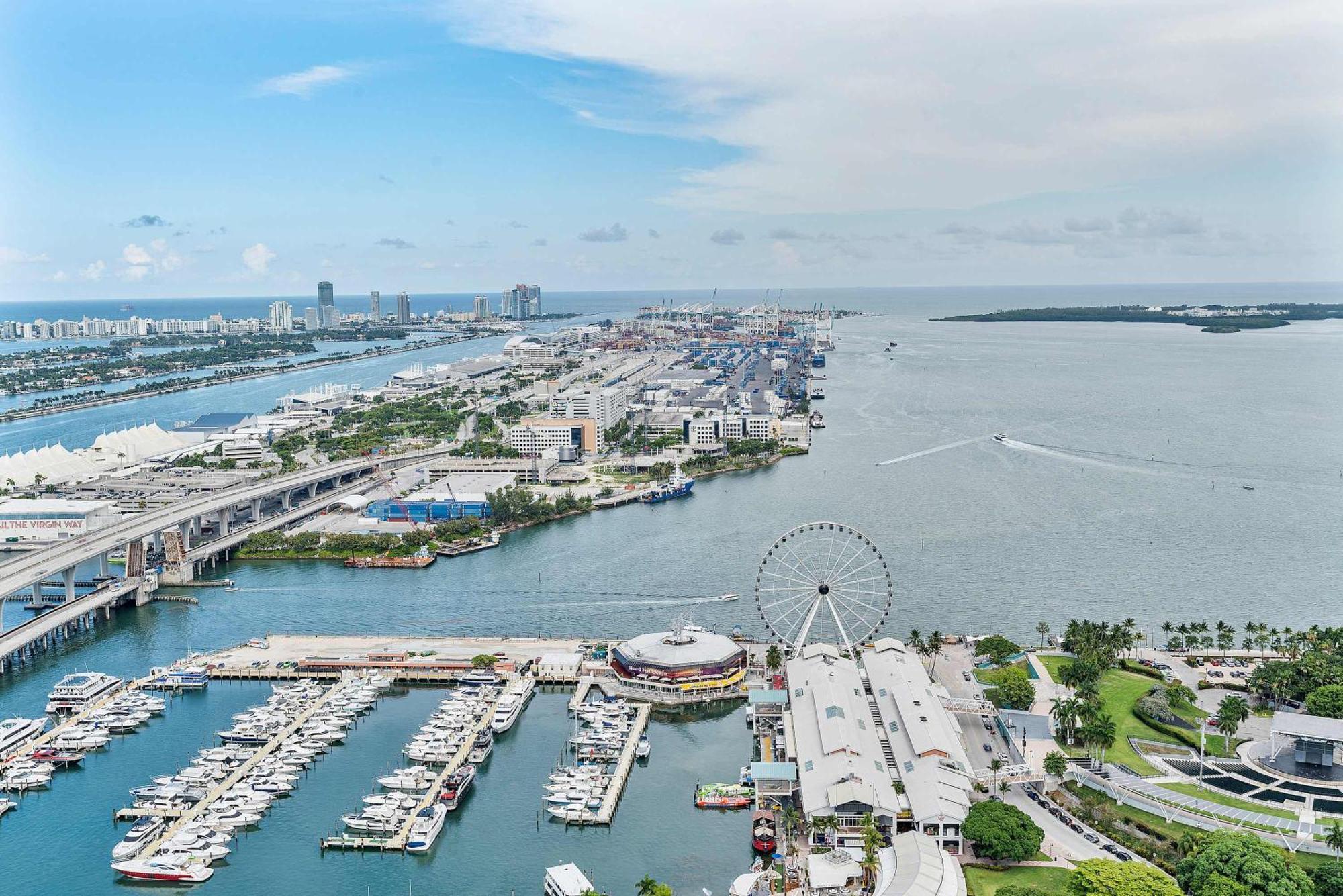 Apartment Mvr - Presidential With Miami-s Views